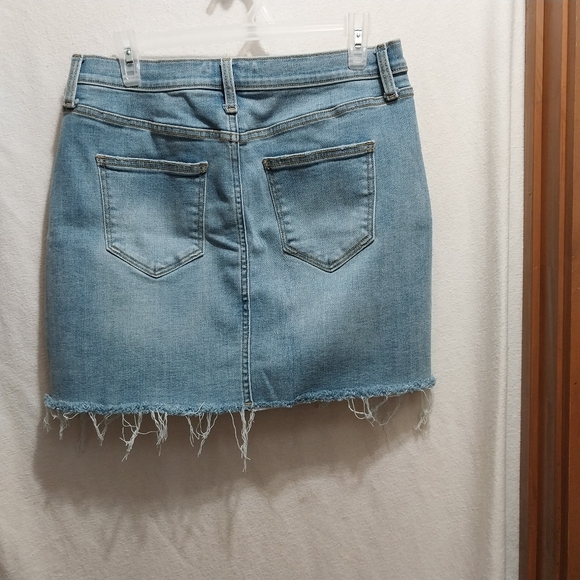 Arizona Jean Skirt - Picture 5 of 5
